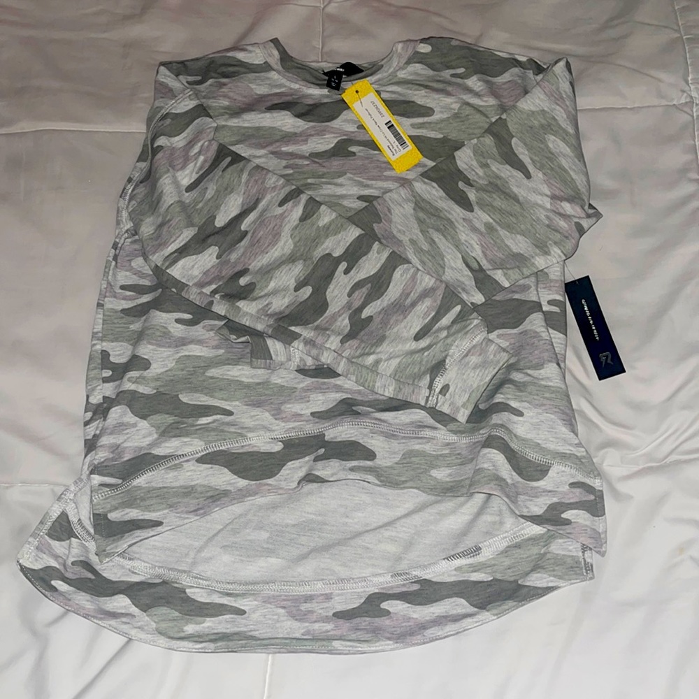 Grey relaxed hi low crew neck pullover